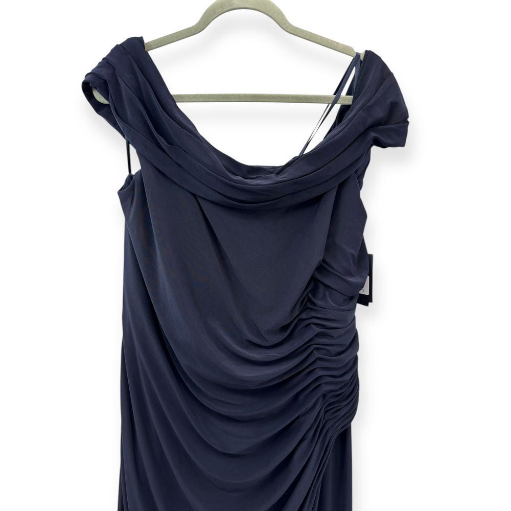 Mac Duggal Ieena NEW Navy Foldover Off-the-Shoulder Slit Jersey Gown - Size 16 - Picture 7 of 15